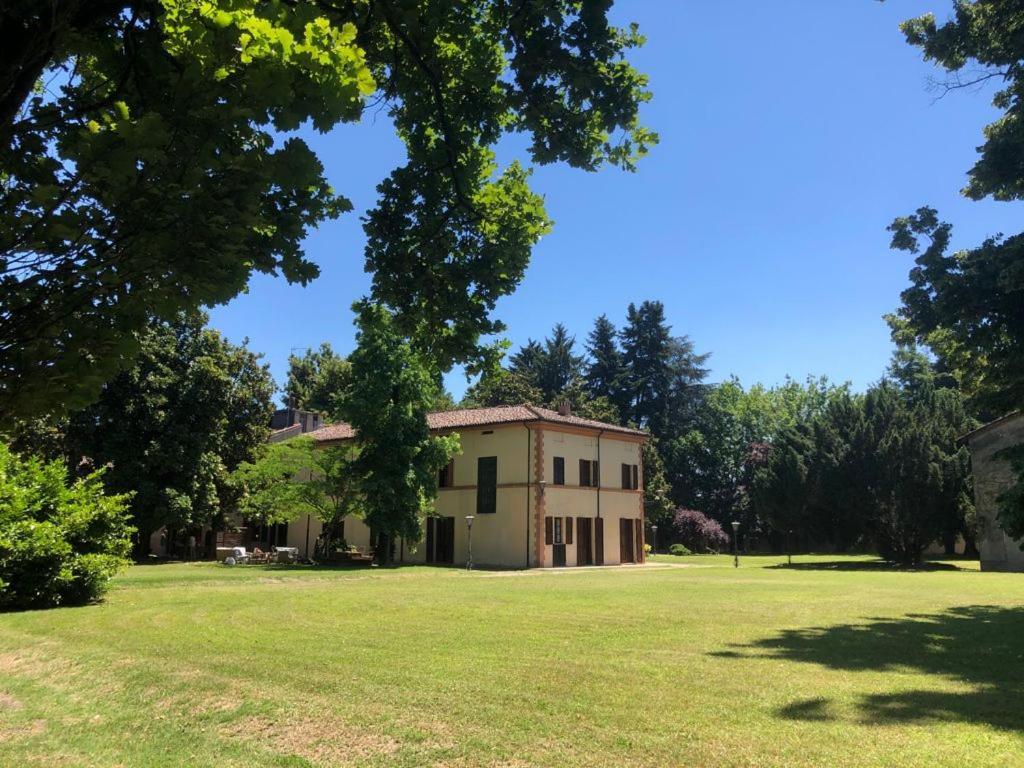 Villa Dom Piacenza Eksteriør billede